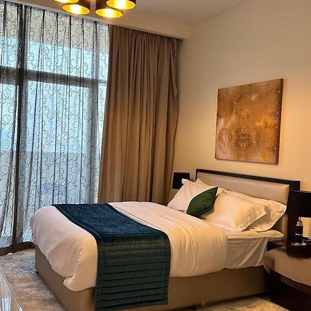 Your Perfect Stay In Jvc 迪拜 外观 照片