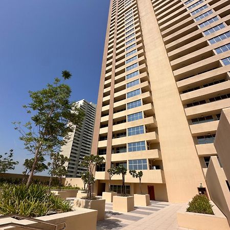 Your Perfect Stay In Jvc 迪拜 外观 照片