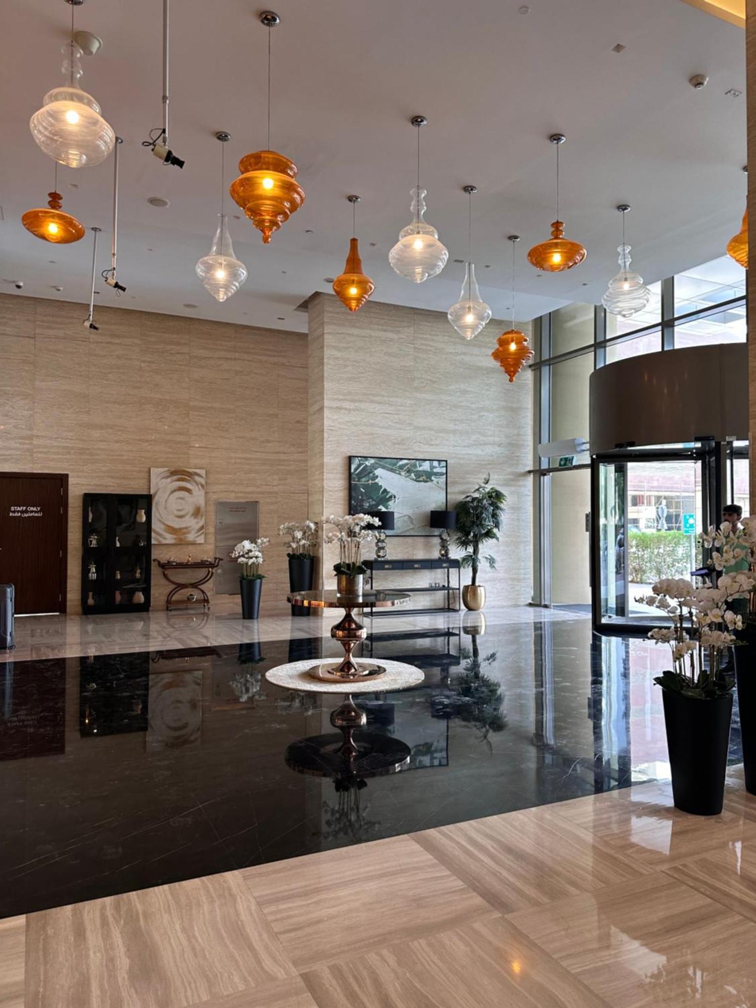 Your Perfect Stay In Jvc 迪拜 外观 照片